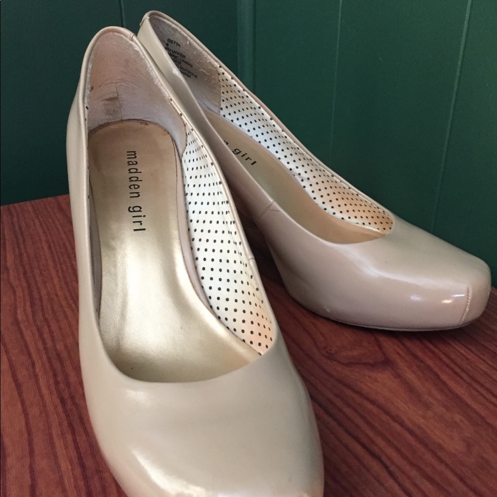 Madden Girl Pumps